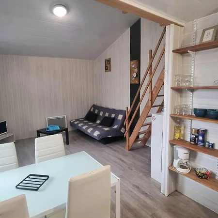 Grand studio au cœur de l'Auvergne Brassac-les-Mines Extérieur photo